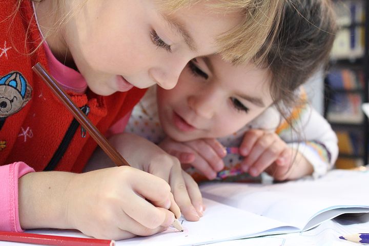 kids-1093758__480